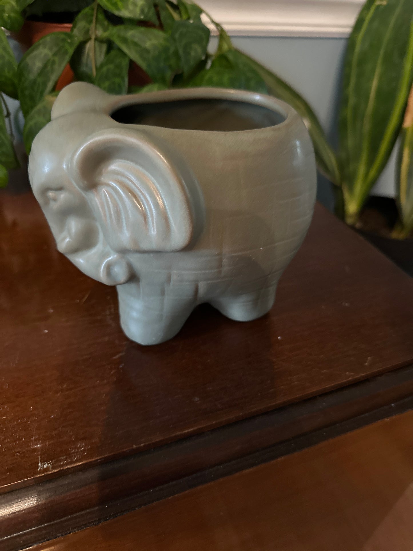4" elephant planter