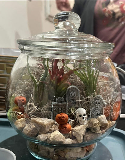 Spooky Terror-ariums at The Rusty Nail winery 10/9/25