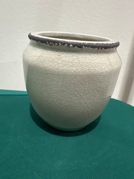 4” grey crackle urn planter