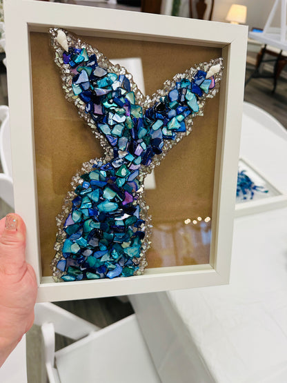 Tropical crushed glass art 8/1/25