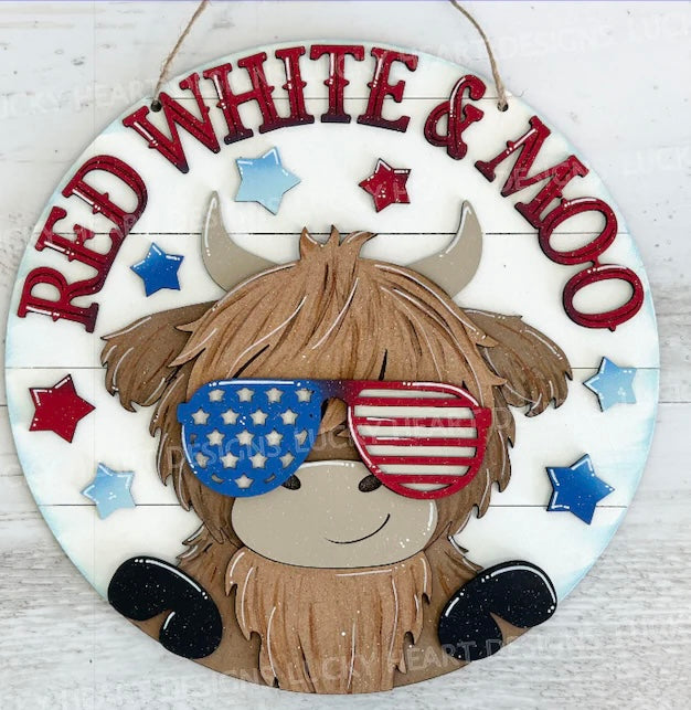 Patriotic wooden door hangers at Wandering Roots 6/6/26
